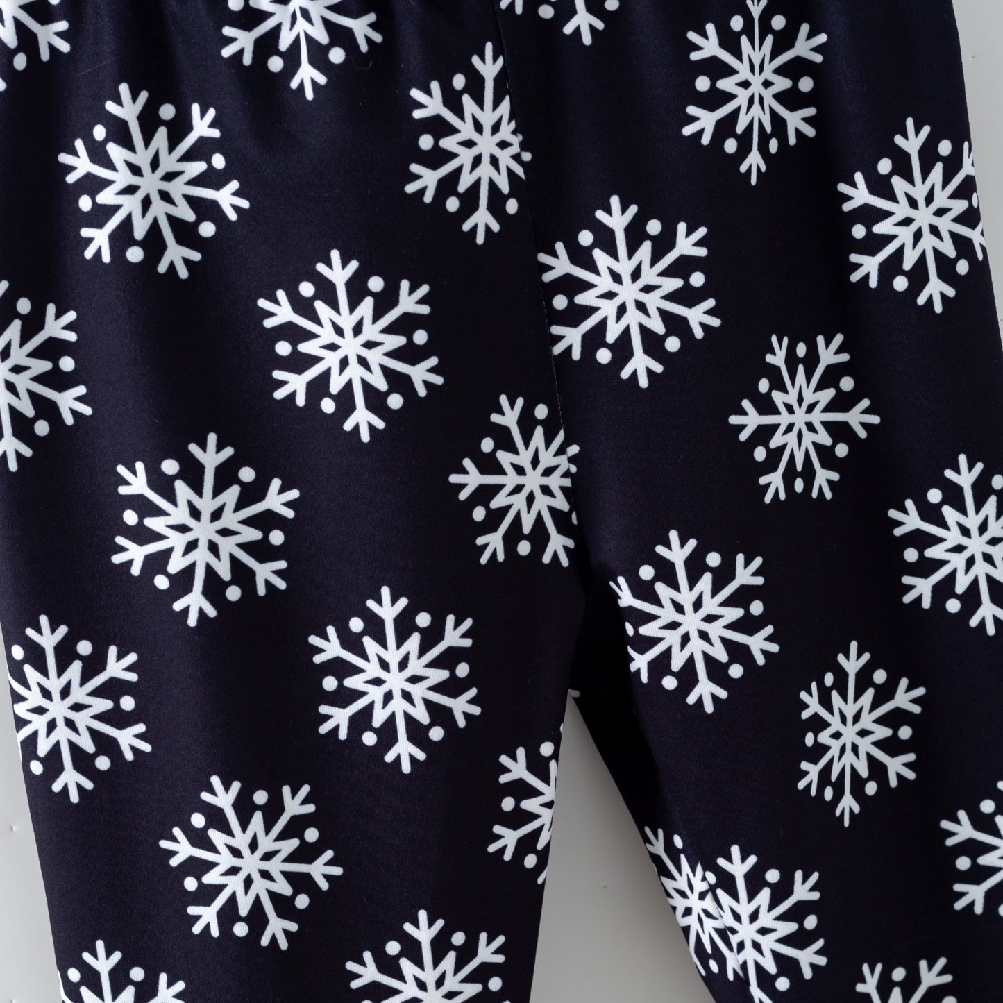 PRE-ORDER Snowflake Leggings