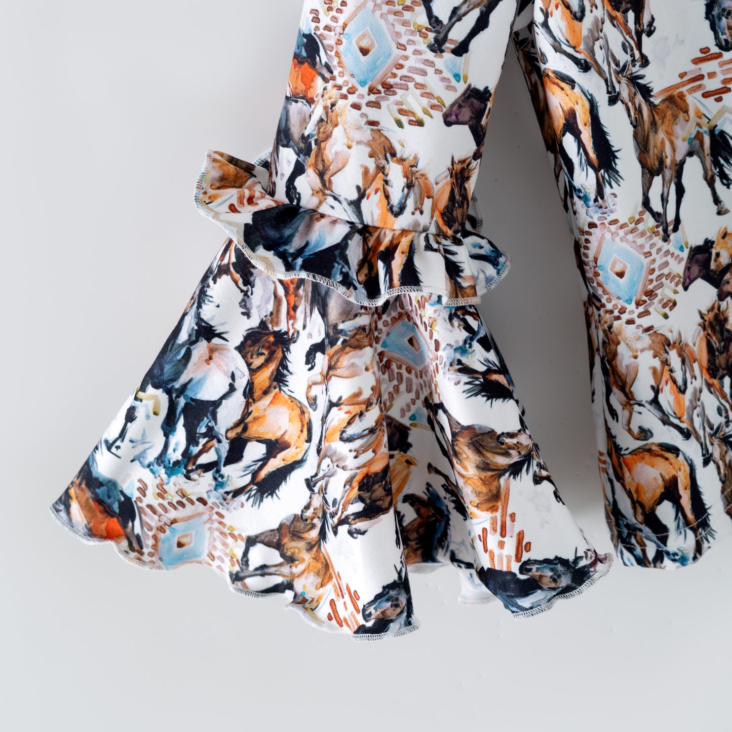 PRE-ORDER Horse Stampede 2-piece set Top and Pants